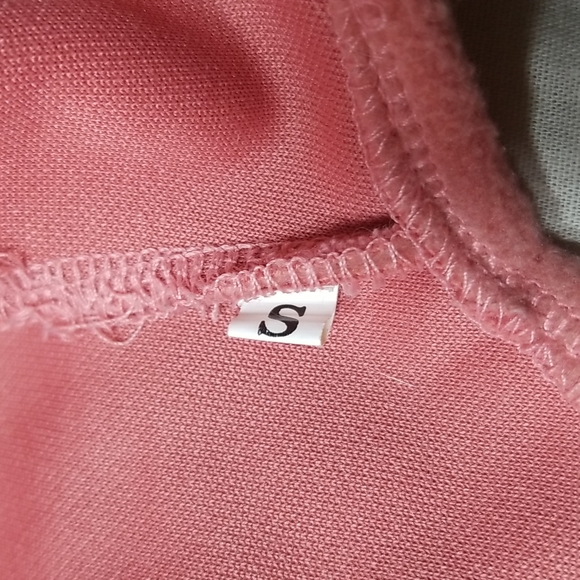 Puppy Angel luxury plush dog/cat coat with hood - Picture 10 of 13